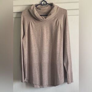 Raya By Cyrus Cowl Neck Sweater. Pre-Owned.